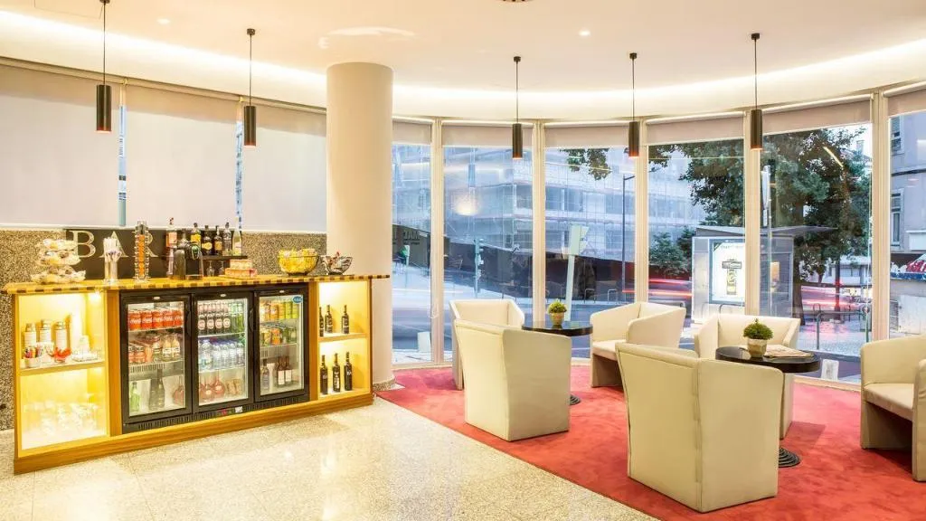 Restaurant, 3K Madrid, Lisbon