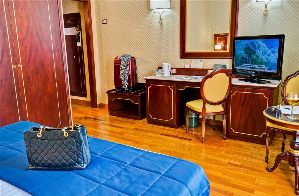 Room, Mondial, Rome