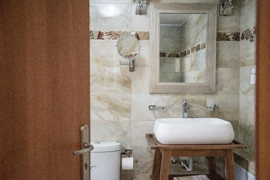 DOUBLE SUPERIOR Room, King Lodge, Athens