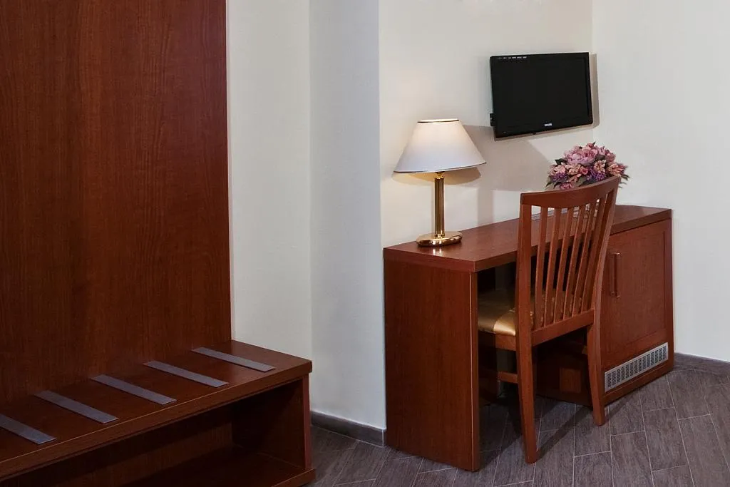 TRIPLE STANDARD Room, Hotel Roma Tiburtina, Rome