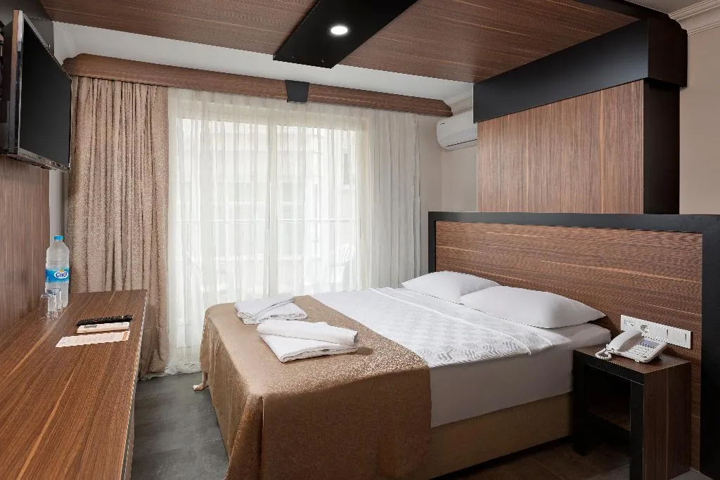 DOUBLE SINGLE USE STANDARD Room, Senza Grand Santana Hotel, Antalya