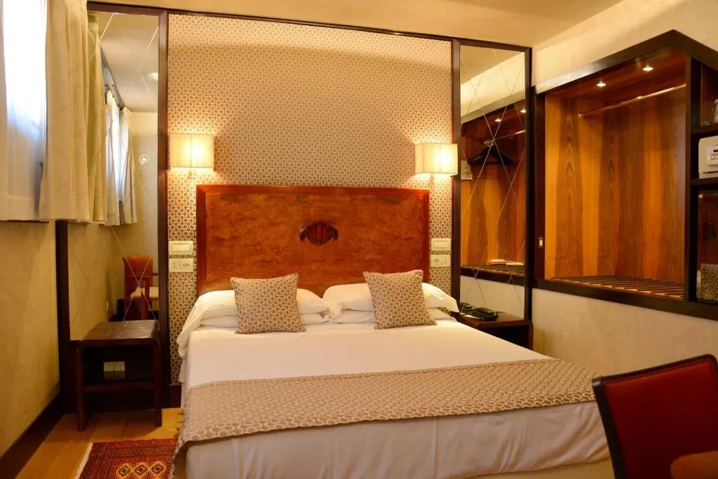 SINGLE STANDARD Room, Saturnia & International, Venice