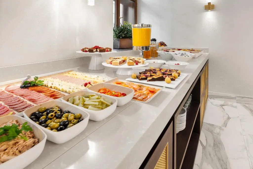 Restaurant, Aurea Legends by Eurostars Hotel Company, Prague
