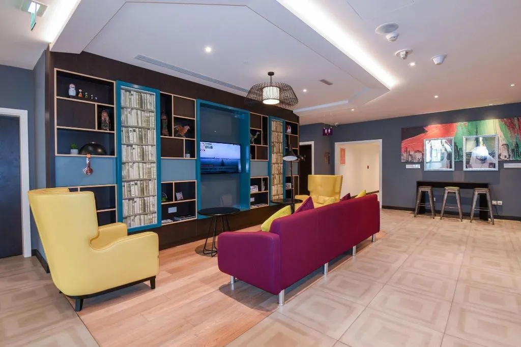 Lobby, Premier Inn International Airport, Dubai
