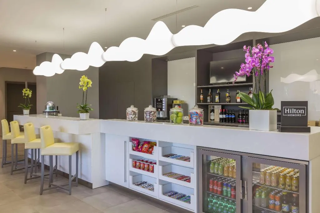 Bar, Hampton By Hilton Rome East, Rome