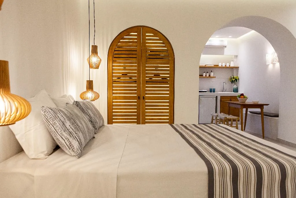 STUDIO CAPACITY 2 Room, Margarenia, Santorini