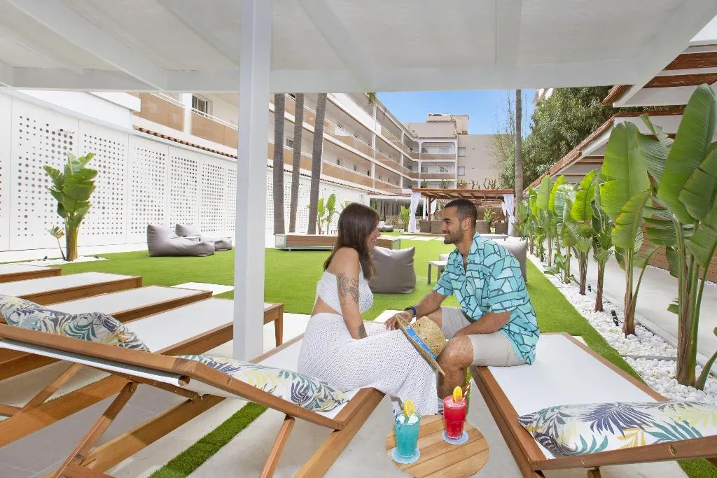 Terrace, Sumus Monteplaya, Costa Brava