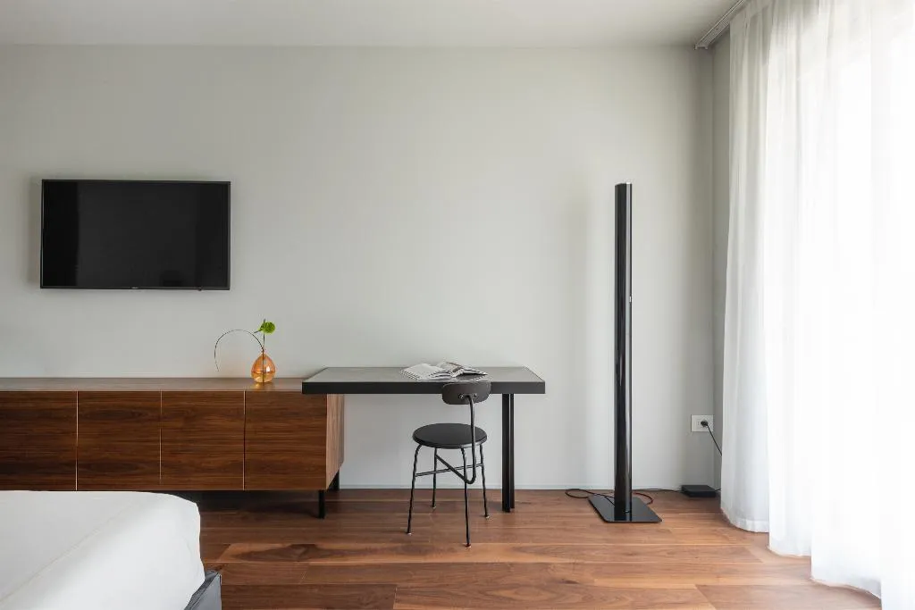 DOUBLE SUPERIOR PARK VIEW Room, Grand Resort Du Lac Et Du Parc, Milan