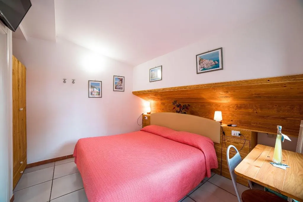 Room, Il Roseto, Naples