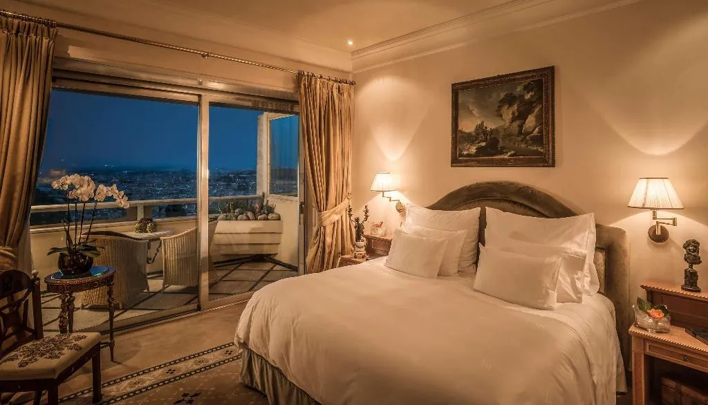 SUITE STANDARD Room, Rome Cavalieri, A Waldorf Astoria Hotel, Rome