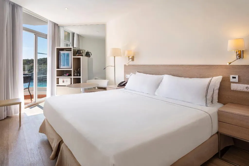 DOUBLE PREMIUM Room, Meliá Cala Galdana, Menorca