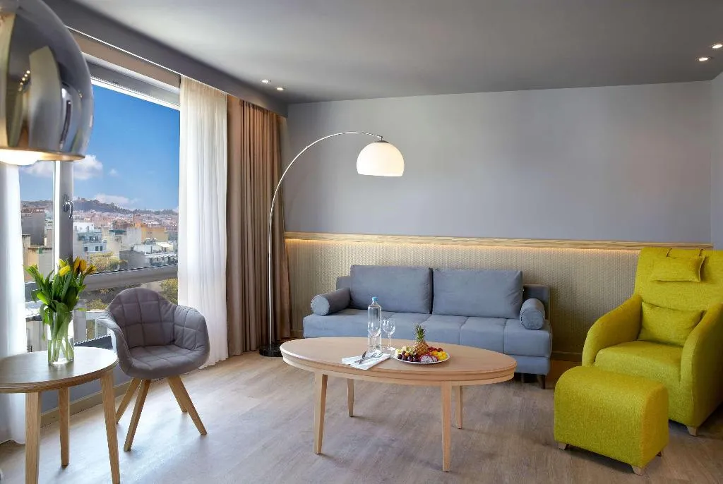 Room, Wyndham Grand Athens, Athens