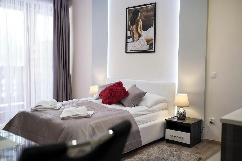 Room, ApartHotel Giewont, Krakow