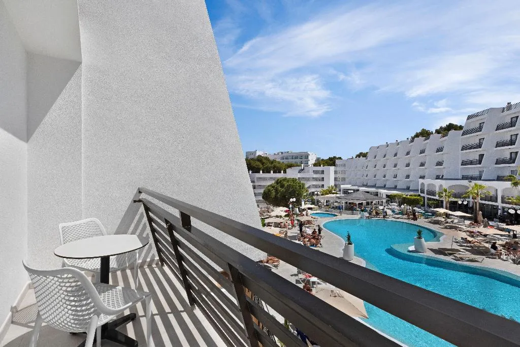 APARTMENT WITH BALCONY Room, Palmanova Suites by TRH, Majorca