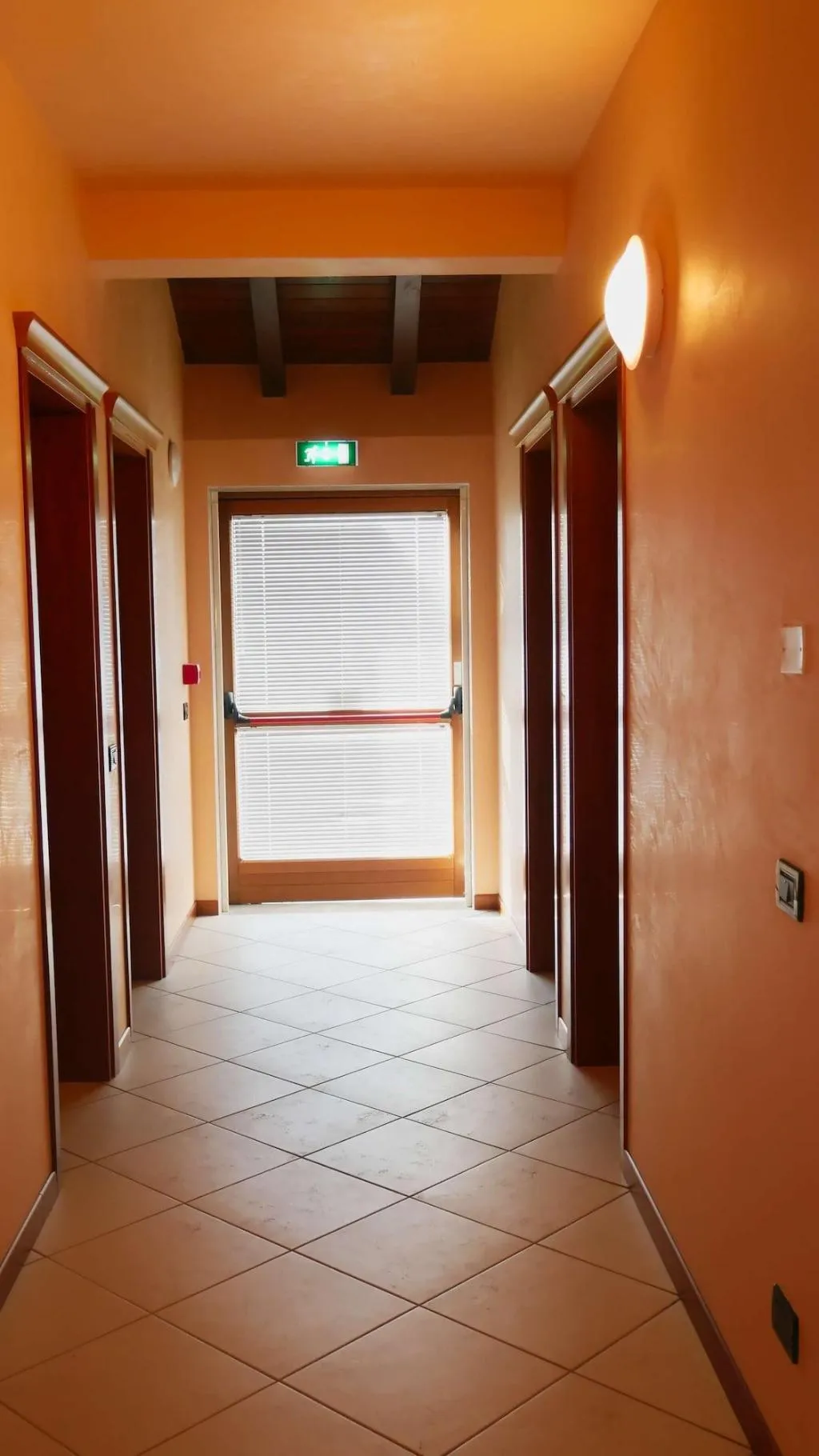 Lobby, Hotel Vajont, Venice