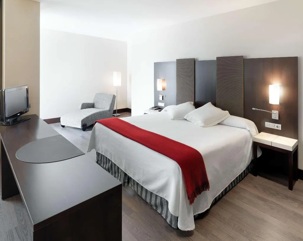 Room, NH Campo de Gibraltar, Costa Del Sol