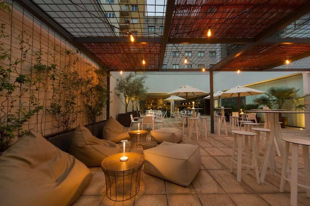 Terrace, Hotel Vilamari, Barcelona