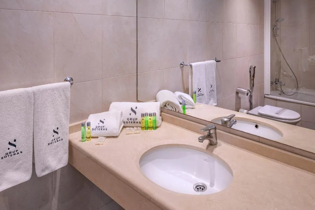 APARTMENT COMFORT Room, Apartamentos Playa De Castelldefels, Barcelona
