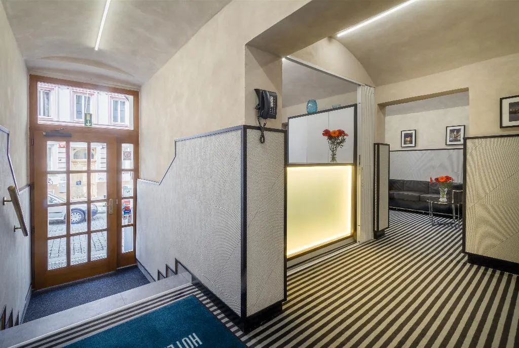 Lobby, White Lion, Prague