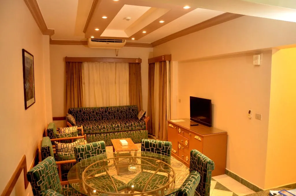 FAMILY ROOM CAPACITY 4 Room, Dive Inn Resort, Red Sea Riviera