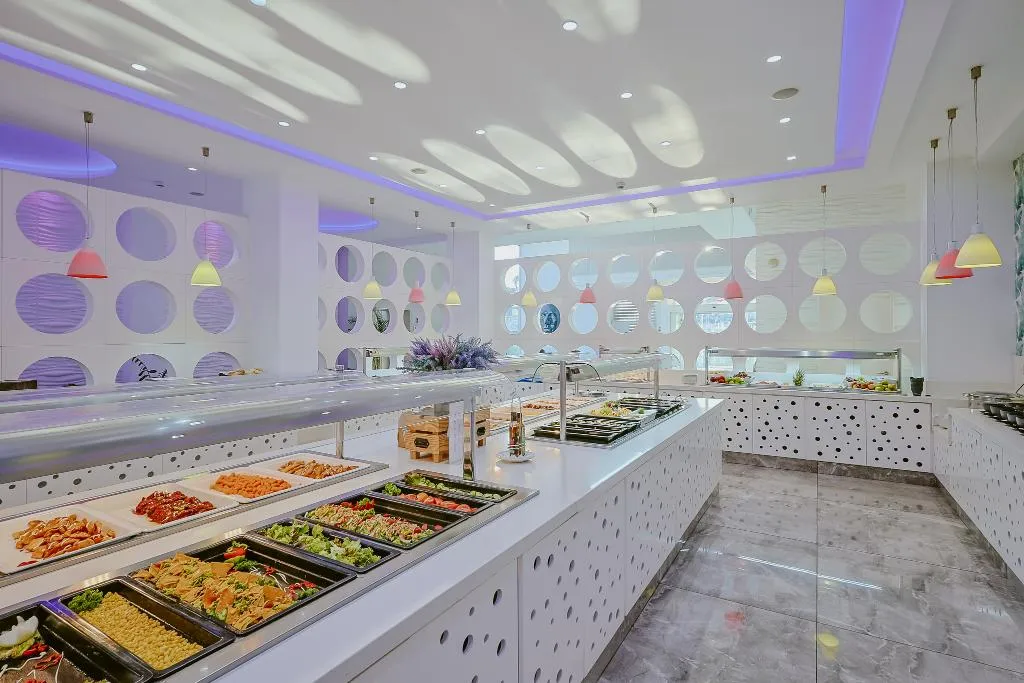 Restaurant, River Rock Hotel, Cyprus