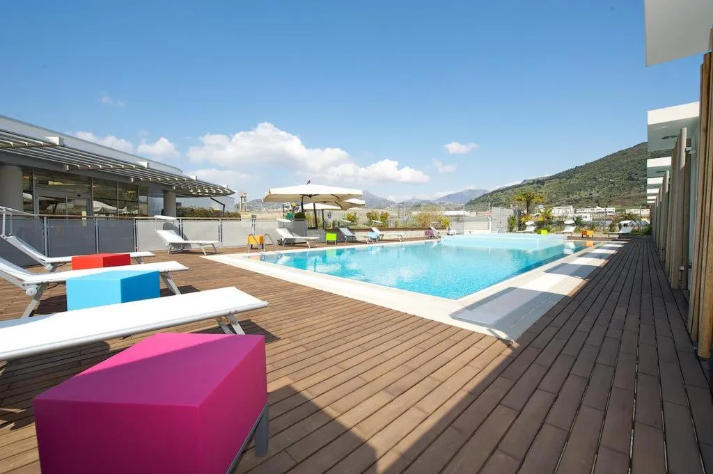 Pool, Novotel Salerno Est Arechi, Naples