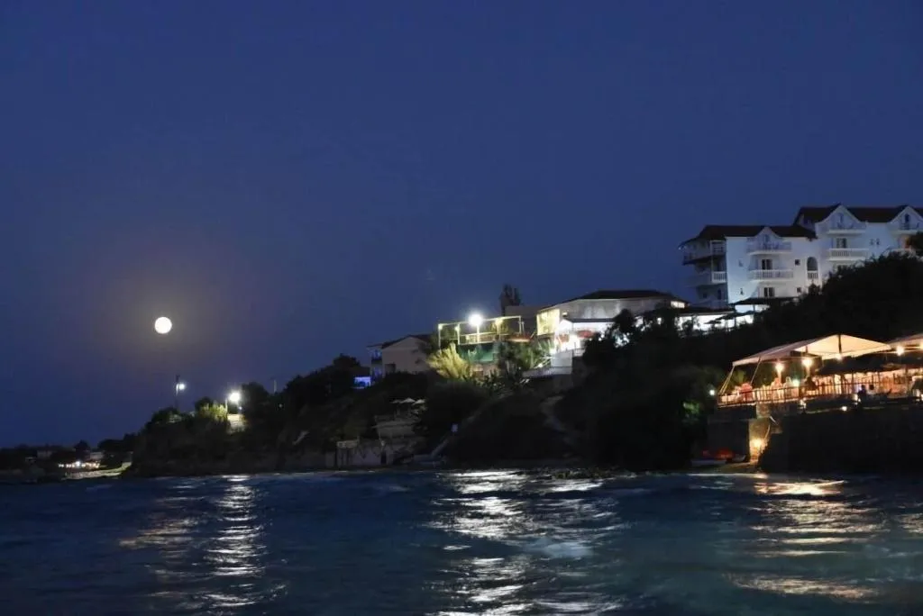 General view, Clear Horizon, Zante