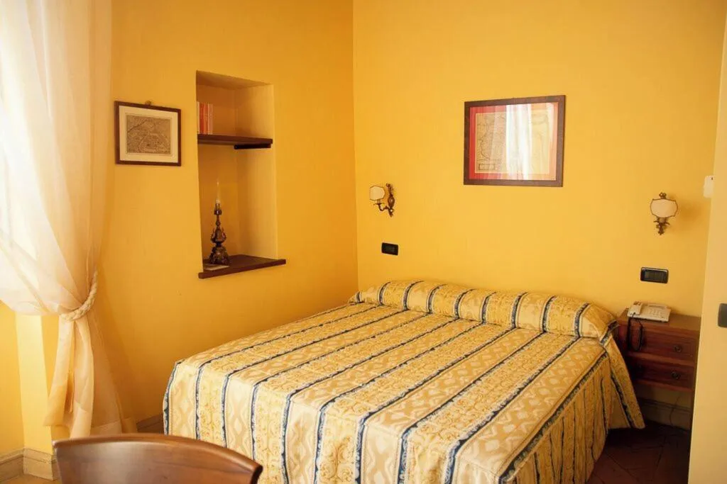 Room, Palazzo Leti Residenza Depoca, Perugia