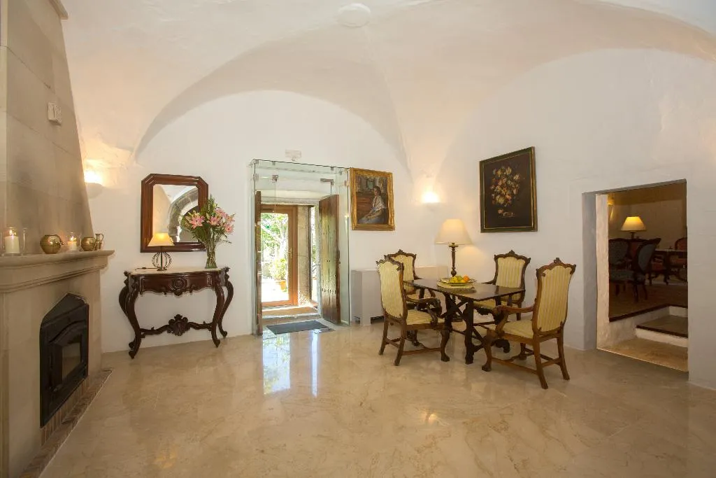Lobby, L´Hermitage, Majorca