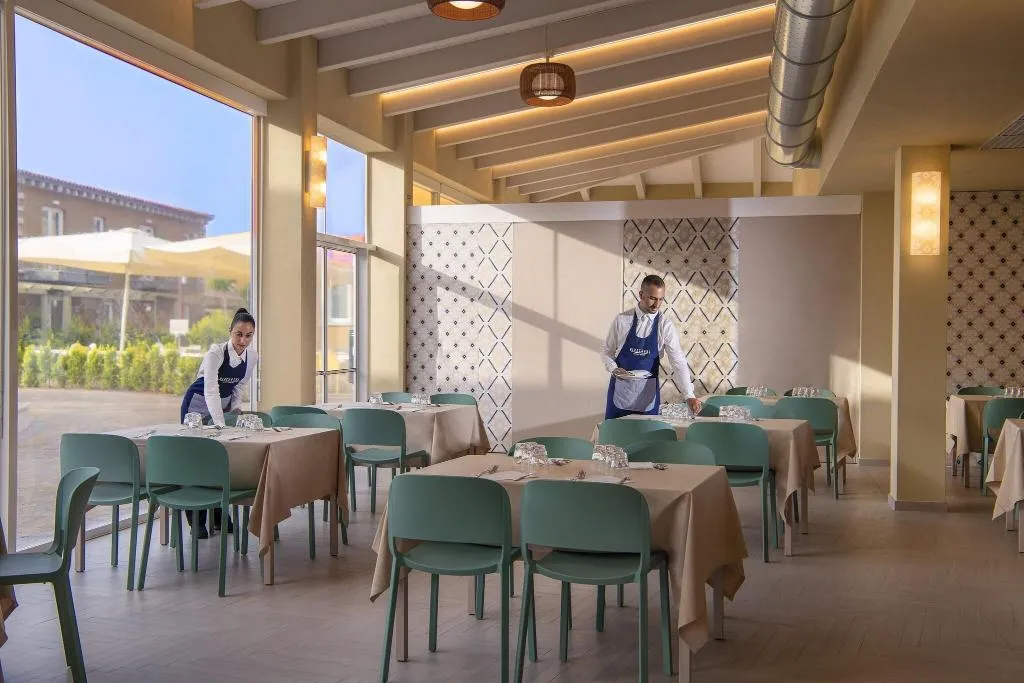 Sports and Entertainment, Is Serenas Badesi Resort, Alghero