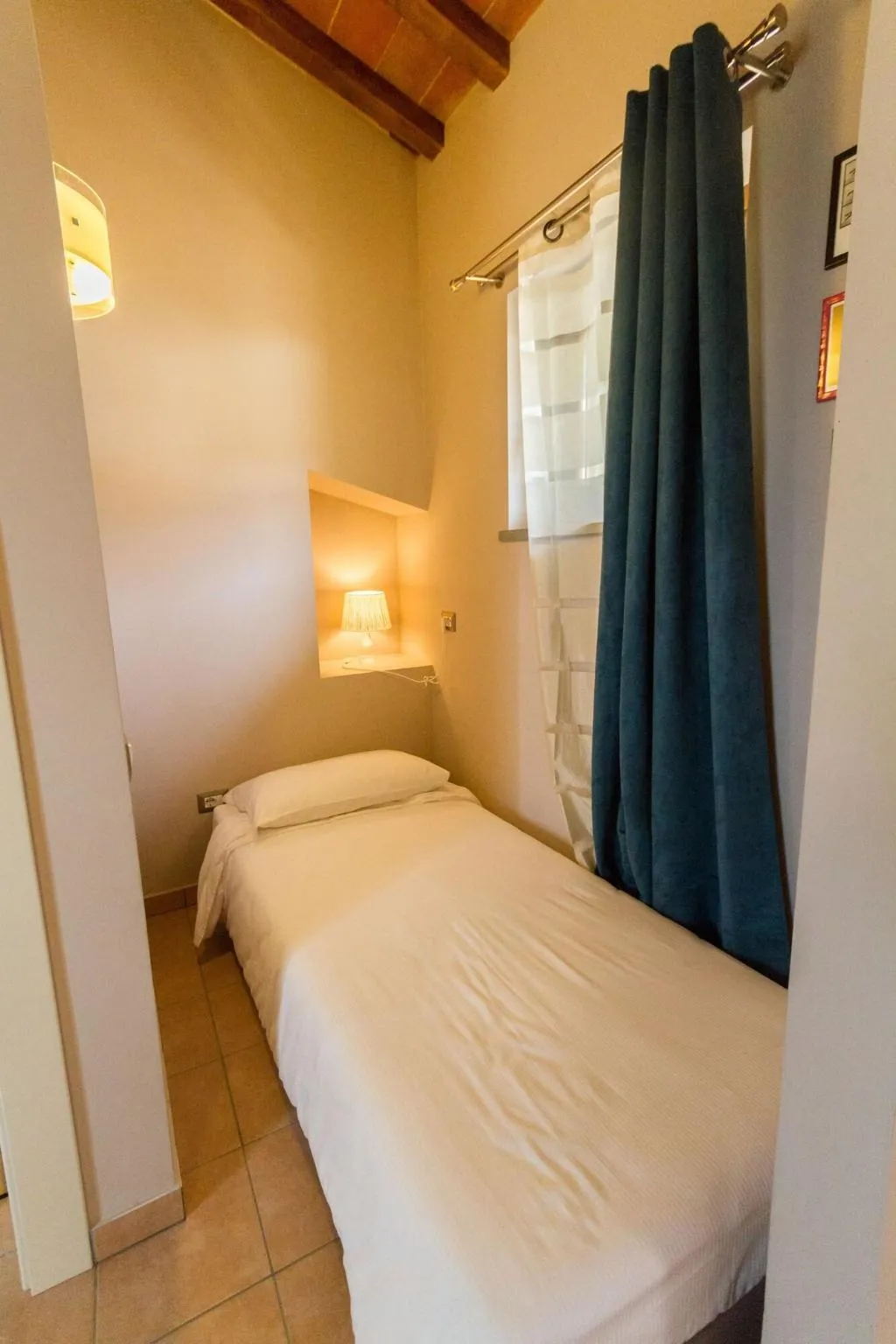 Room, Tenuta Borgo Santa Cecilia, Umbria