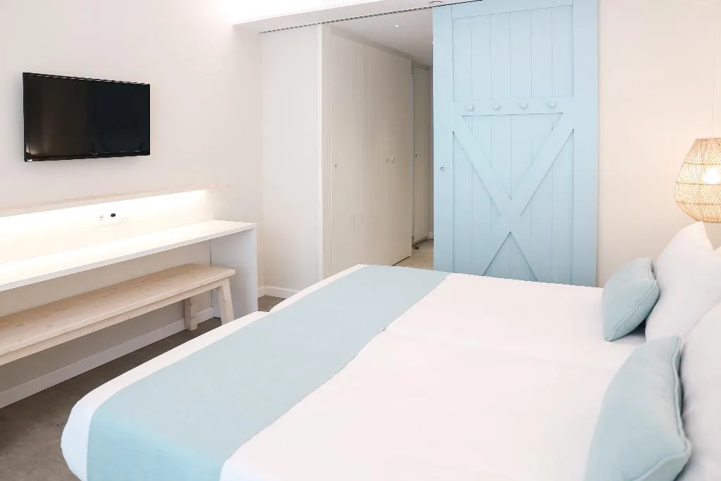 Double or Twin STANDARD Room, Kaktus Playa, Costa Brava