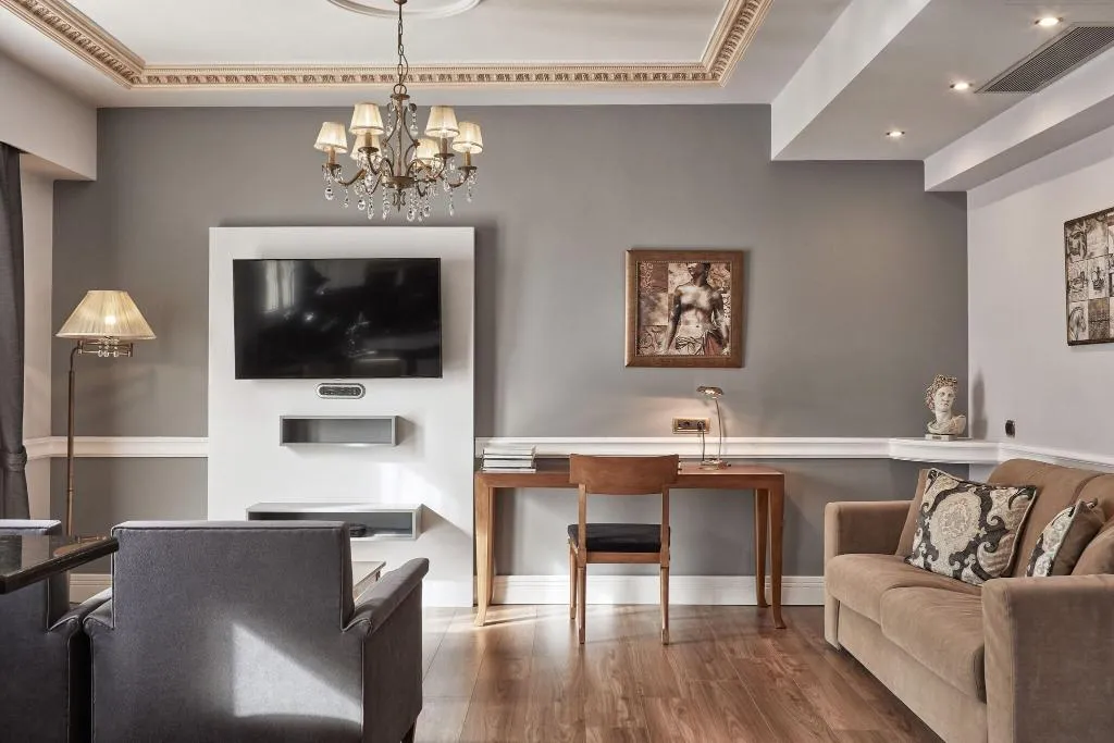 SUITE DELUXE QUEEN BED Room, Ava Hotel & Suites, Athens