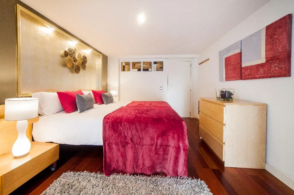 APARTMENT CAPACITY 5 Room, Victoria City Center, Barcelona