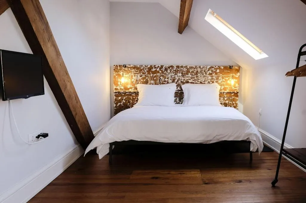 Room, Dona Emília Guesthouse, Porto