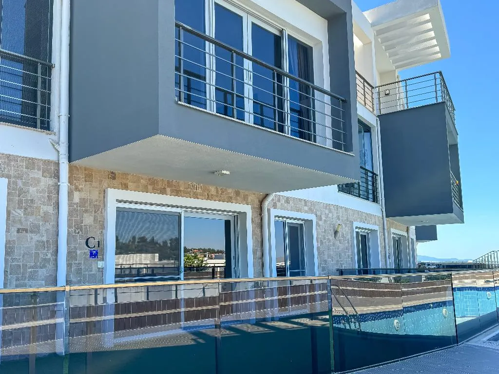 APARTMENT TWO BEDROOMS TWO BATHROOMS Room, Lavender Residence, Izmir