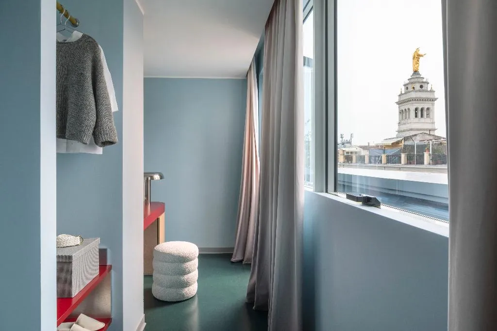 DOUBLE DELUXE WITH BALCONY Room, Moderno Hotel Roma, Rome