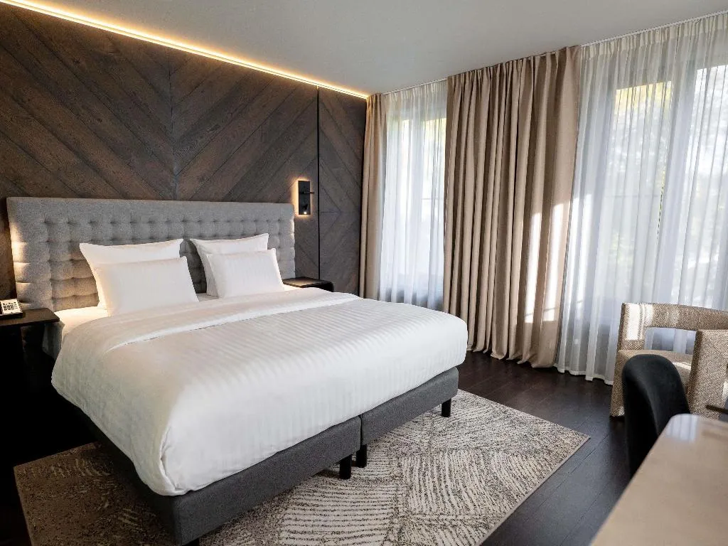 DOUBLE DELUXE KING BED Room, Pullman Riga Old Town, Riga