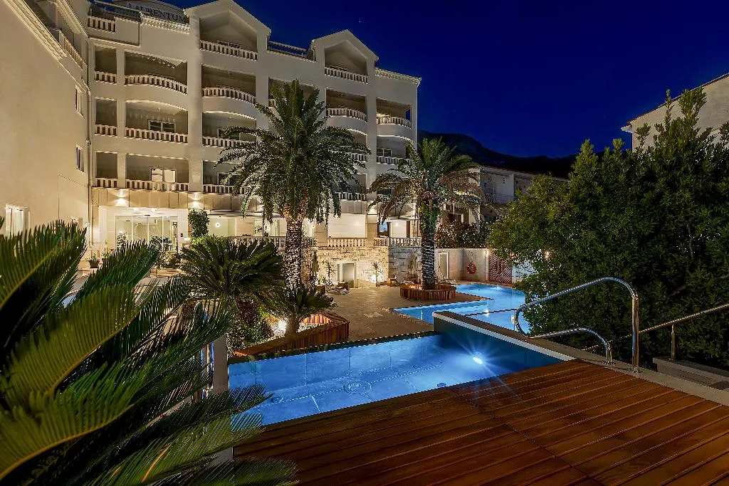 Pool, Laurentum, Split