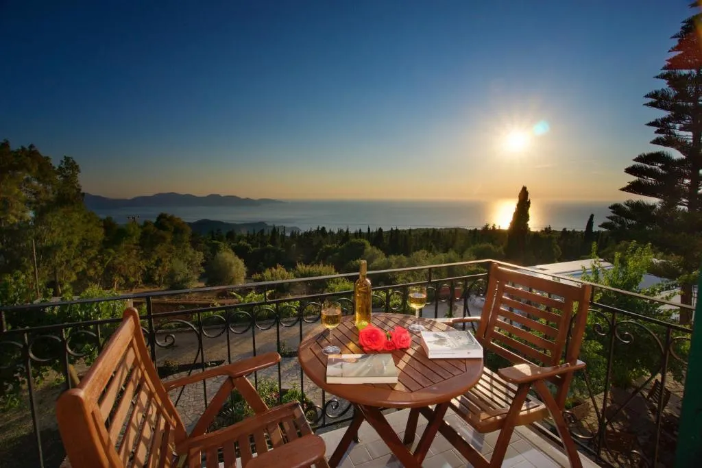 STUDIO SEA VIEW CAPACITY 2 Room, Studios Vrionis Panoramic Sunset, Kefallinia