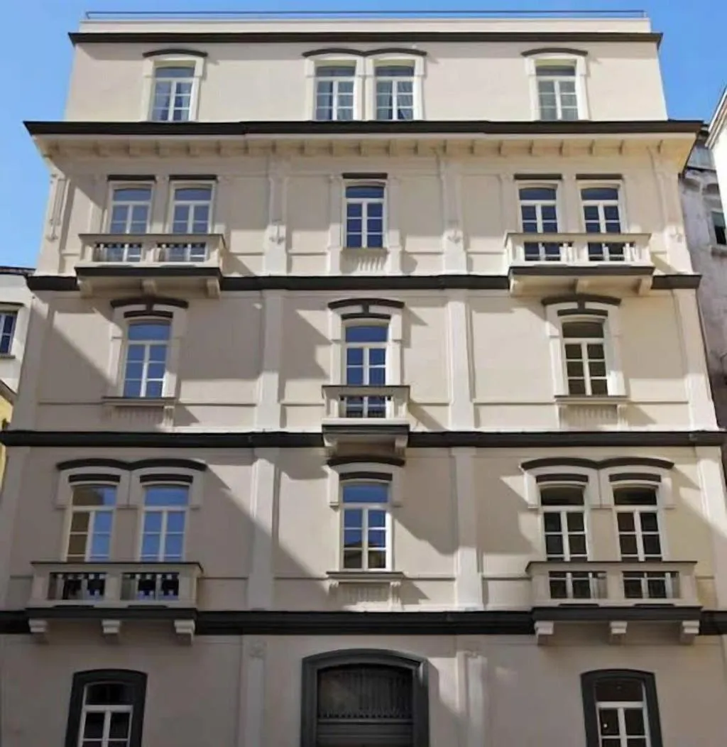 General view, Albergo Palazzo Decumani, Naples