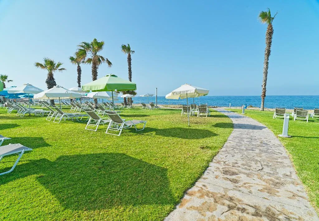Pool, Leonardo Cypria Bay, Cyprus