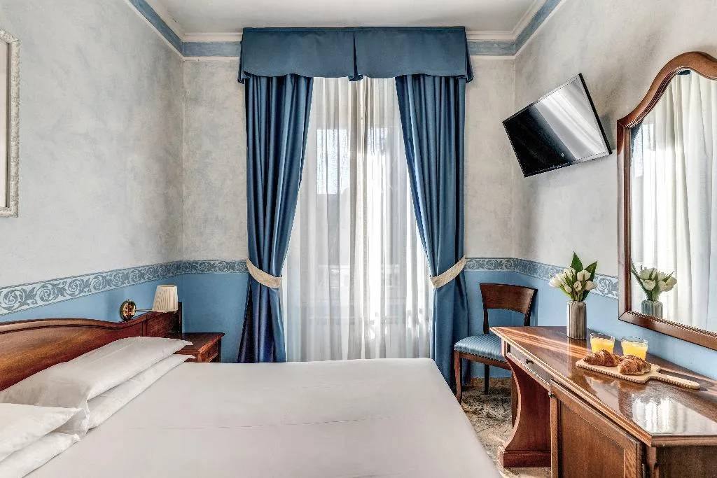 DOUBLE SUPERIOR Room, Hotel Orazia, Rome