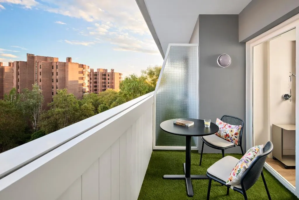 DOUBLE WITH TERRACE Room, NH Paseo de la Habana, Madrid