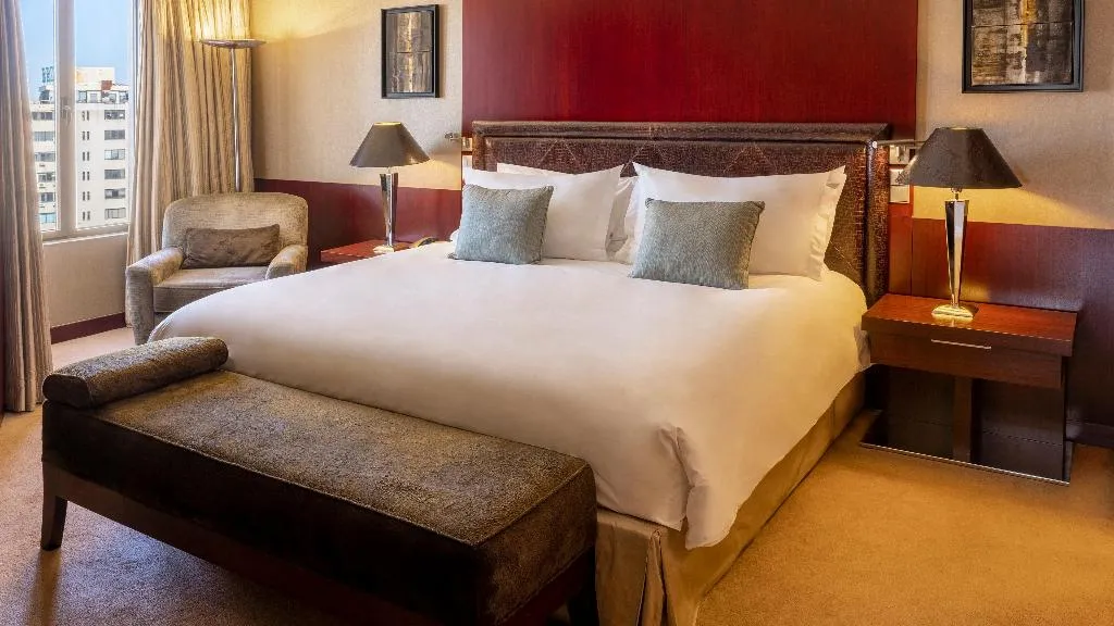 SUITE Presidential Room, Crowne Plaza Porto, Porto
