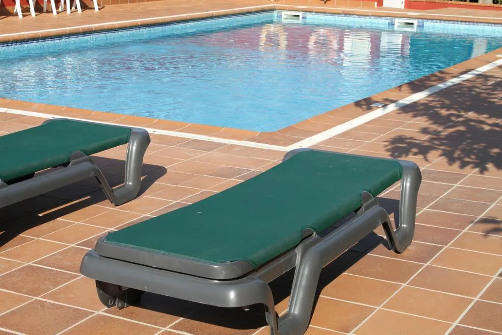 Pool, Picasso, Costa Brava