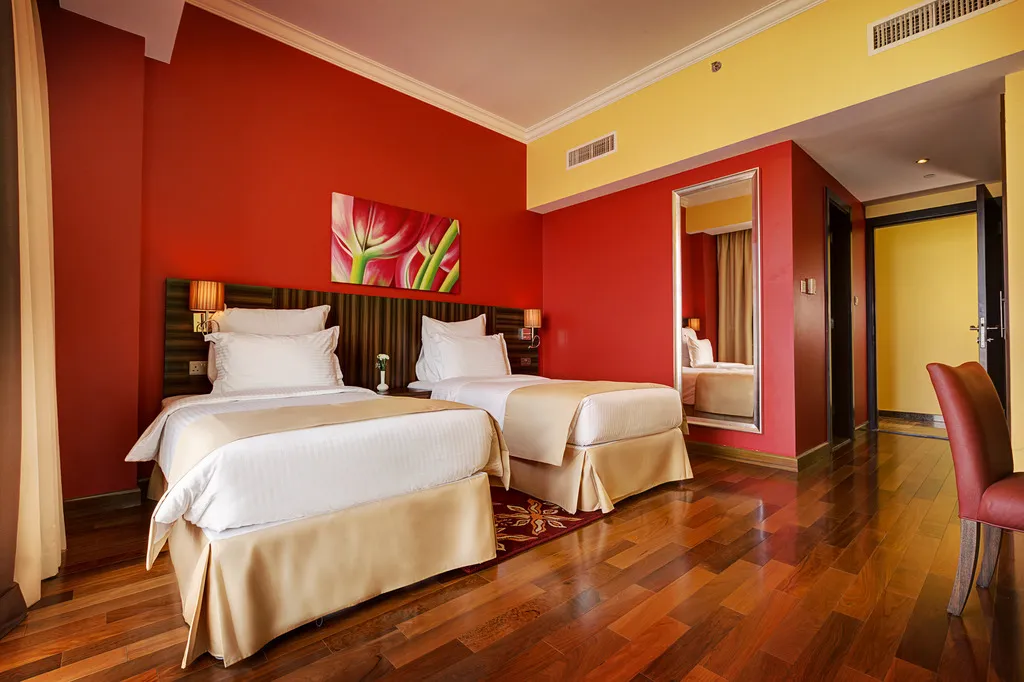 APARTMENT THREE BEDROOMS Room, Abidos Hotel Apartment Dubailand, Dubai