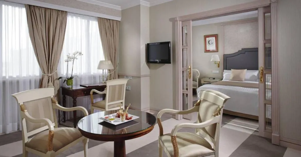 Room, The Level At Hotel Melia Castilla, Madrid