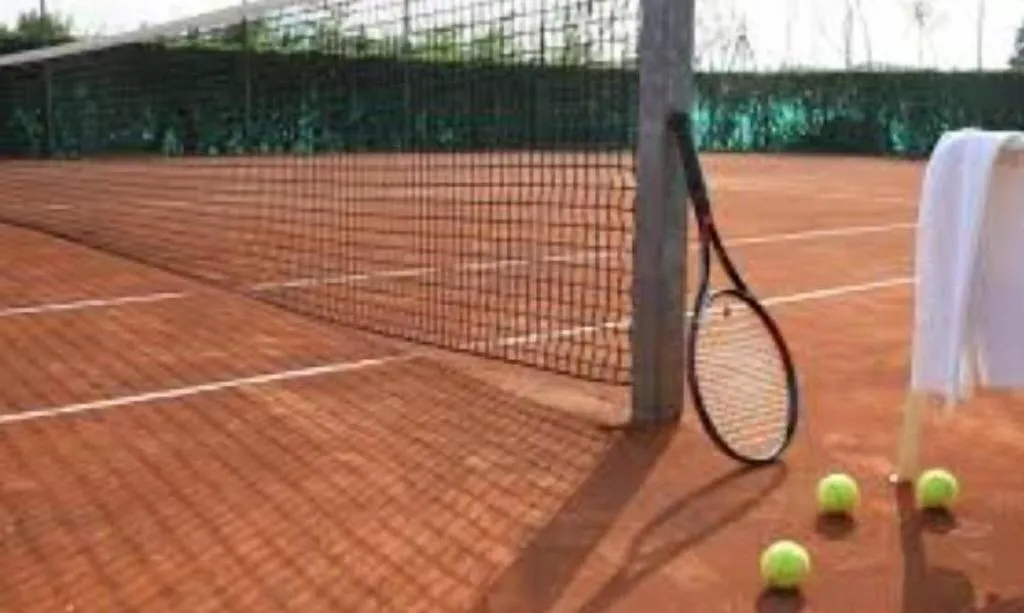 Sports and Entertainment, Grand Hotel il Moresco, Naples