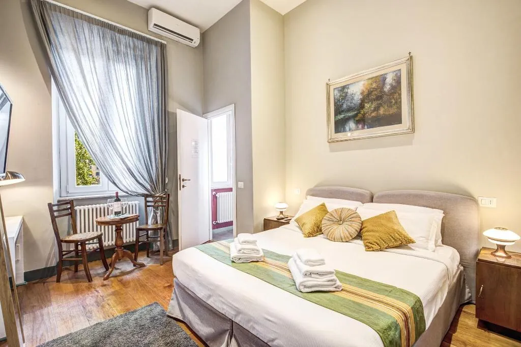 Room, Tree Charme Trilussa, Rome